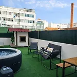 Terrace & Jacuzzi *